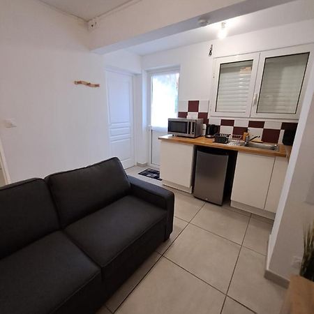 Logement Cosy T2, Centre Ville De Saint-Pierre Saint Pierre Exterior foto